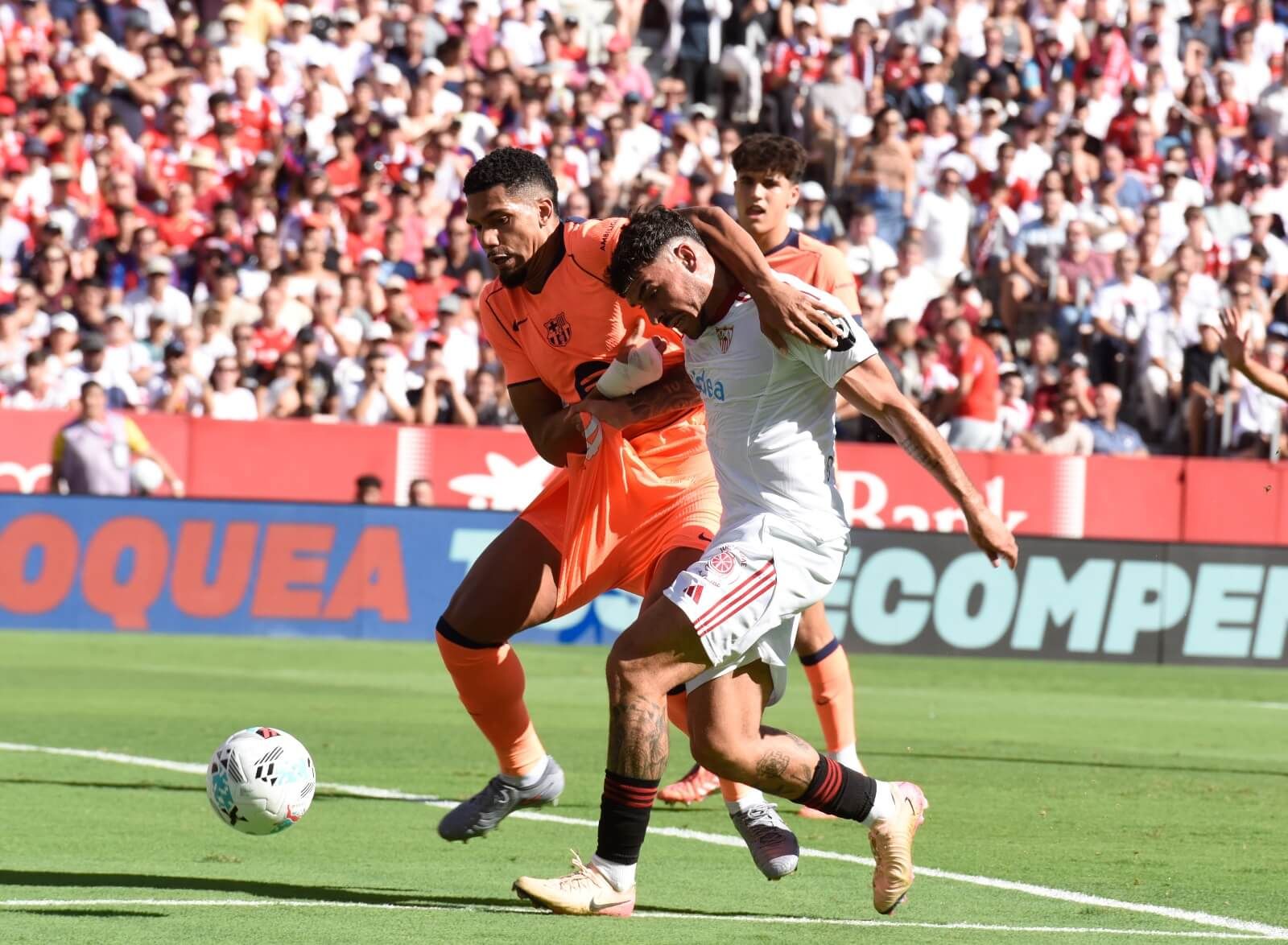  La acción del penalti a Isaac Romero.