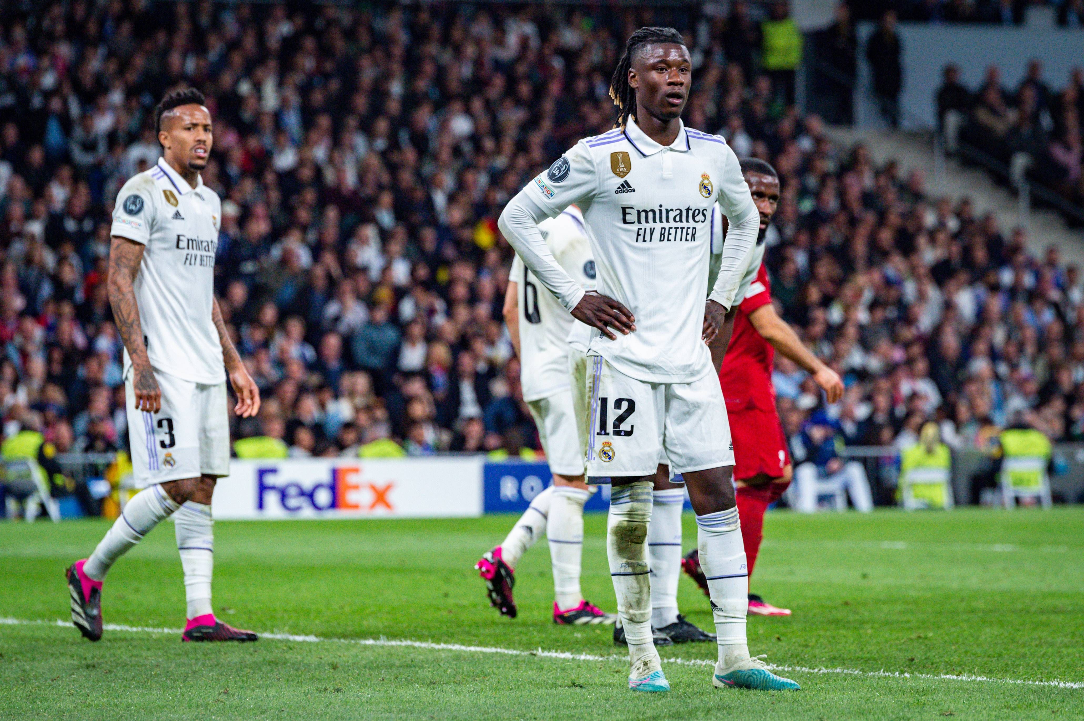  Eduardo Camavinga, con Militao de fondo, en el Real Madrid-Liverpool.