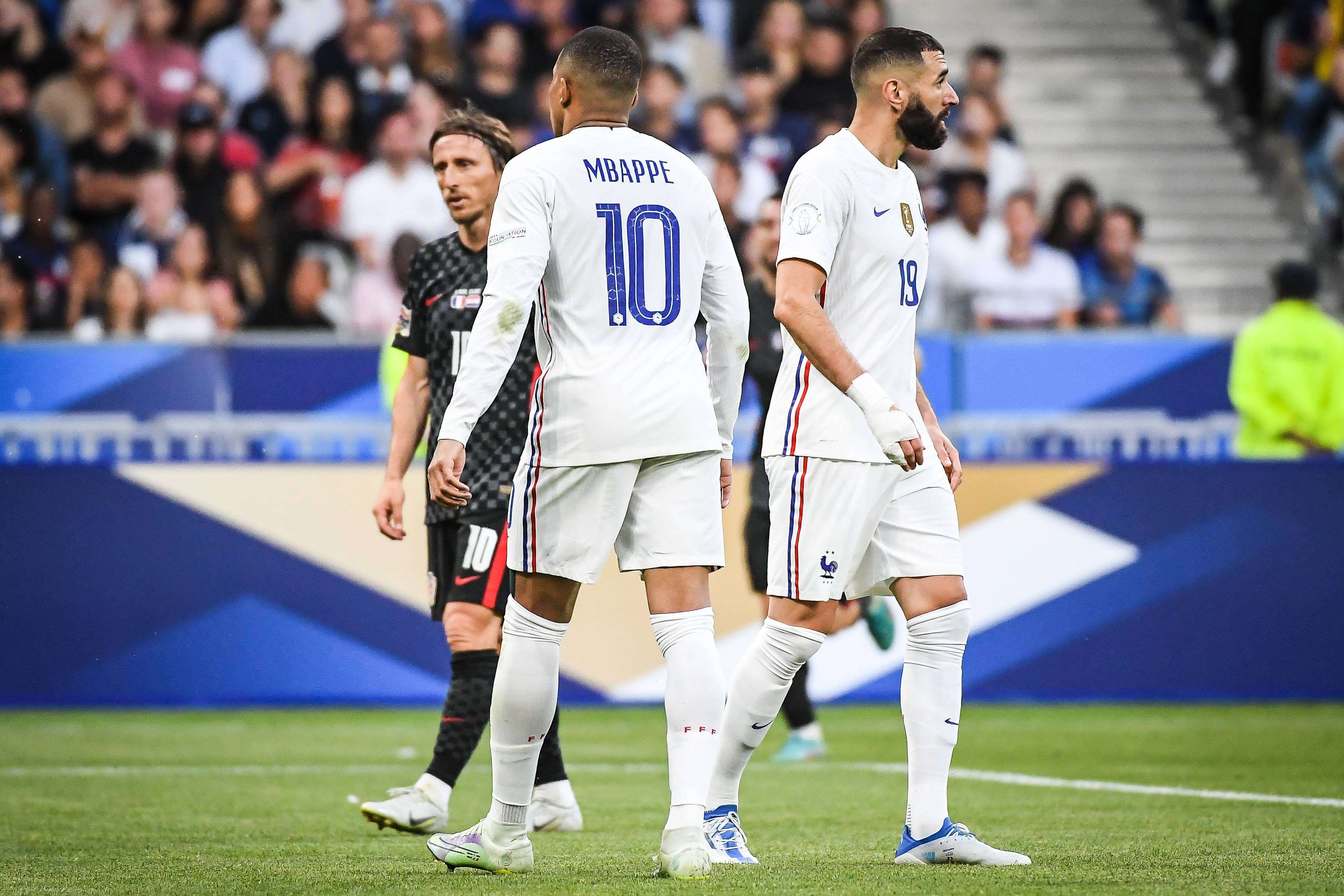  Benzema y Mbappé con Francia (Cordon Press)