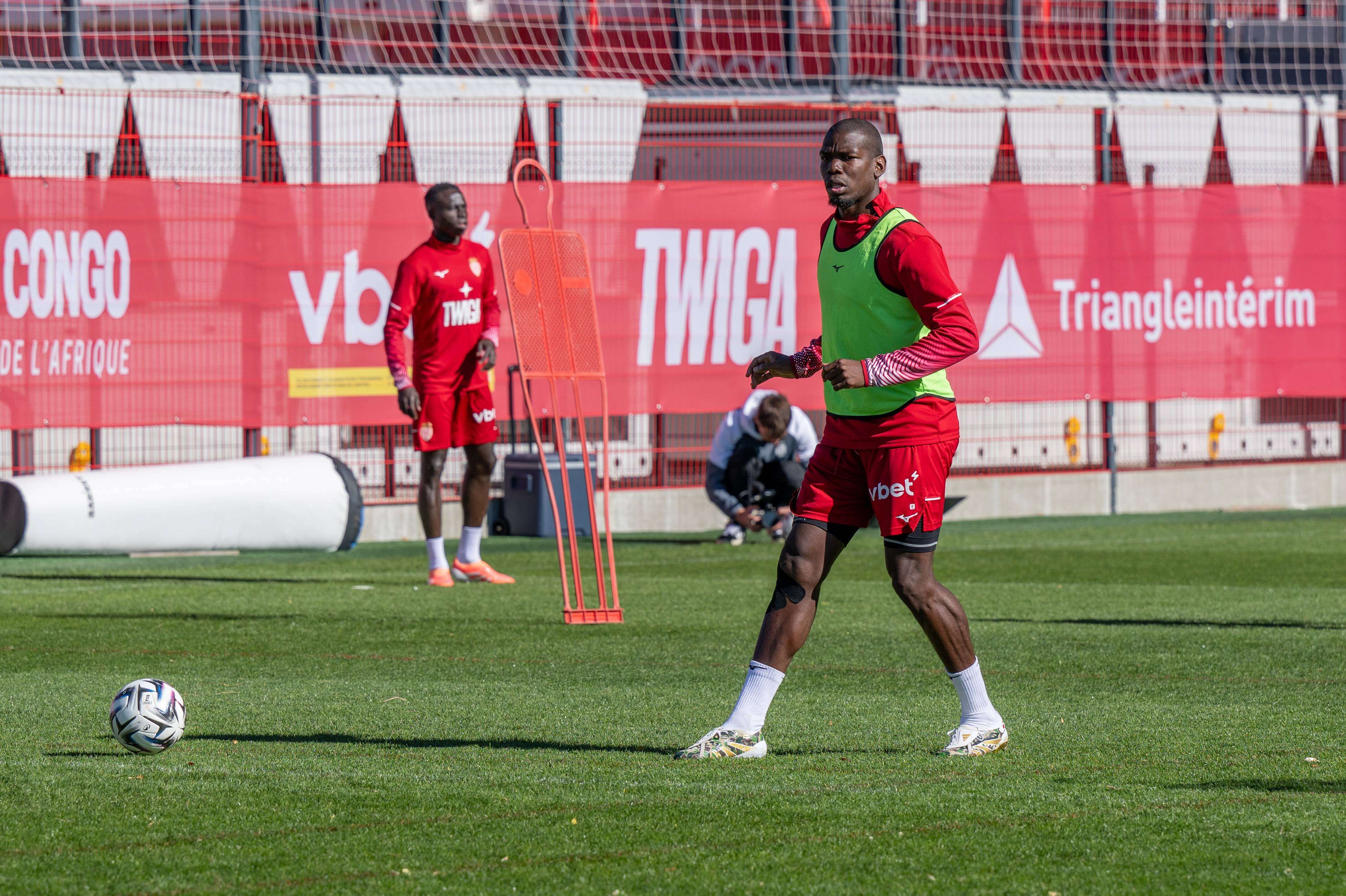  Paul Pogba en el entrenamiento del Mónaco (Cordon Press)