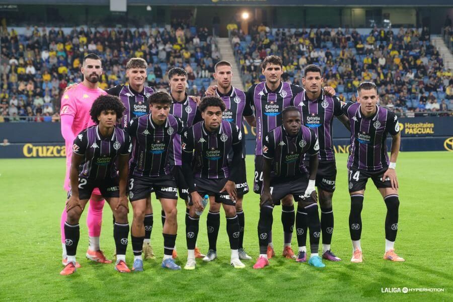  Alineación del Pucela ante el Cádiz.