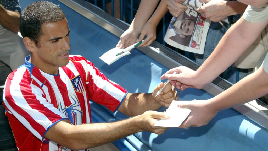 Salva Ballesta en su presentación con el Atleti en 2004 (Cordon Press)