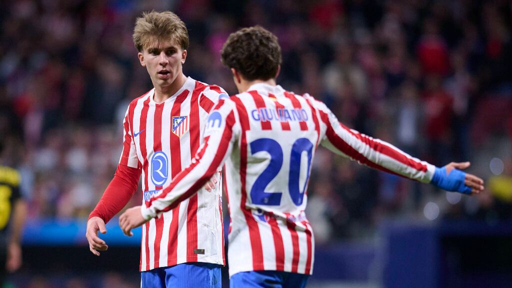 Pablo Barrios y Giuliano Simeone en un partido del Atlético de Madrid (Cordon Press)
