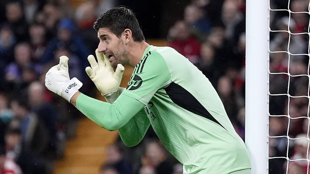  Thibaut Courtois en un partido del Real Madrid (Cordon Press)