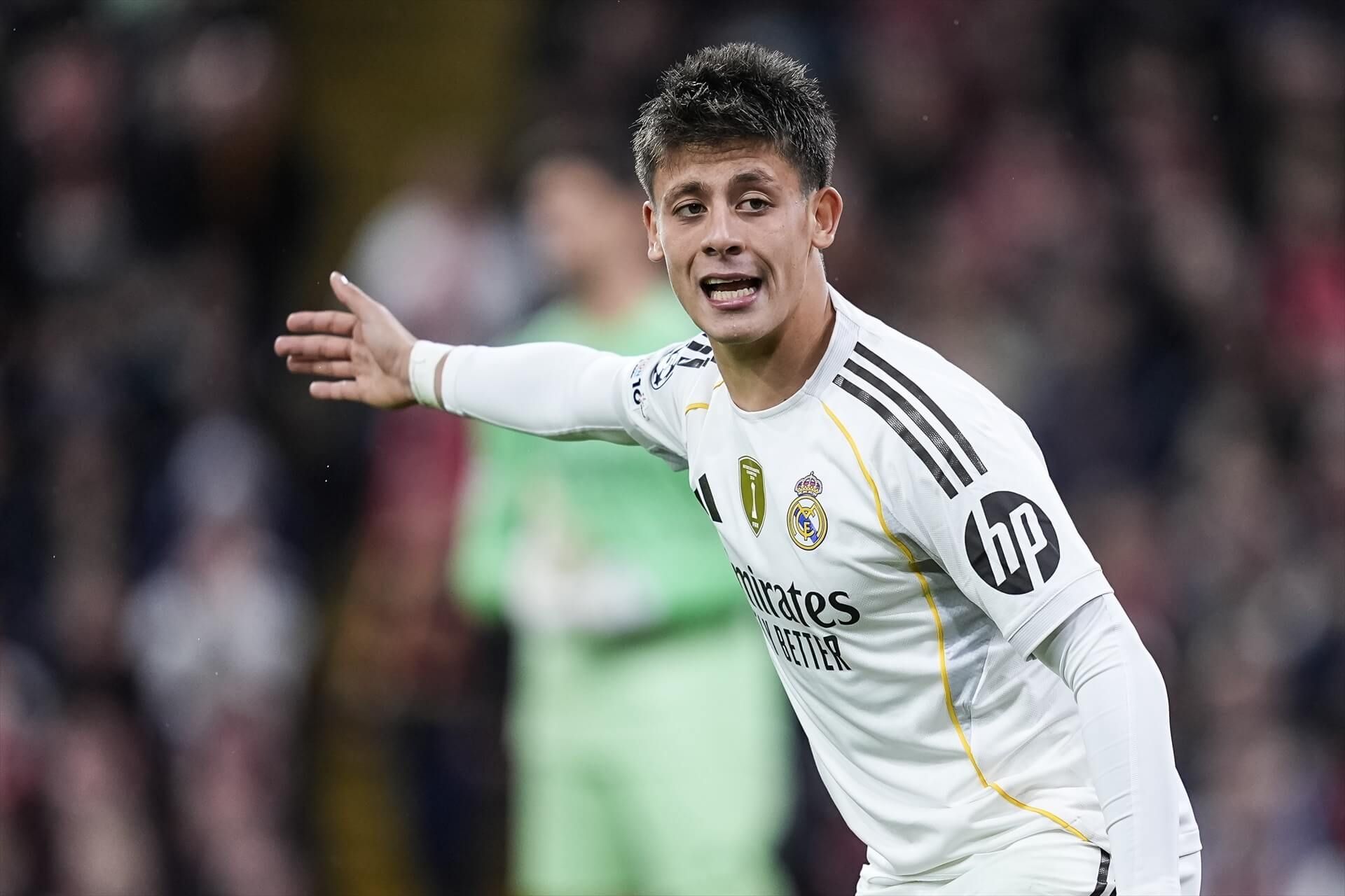  Arda Güler en el Liverpool - Real Madrid