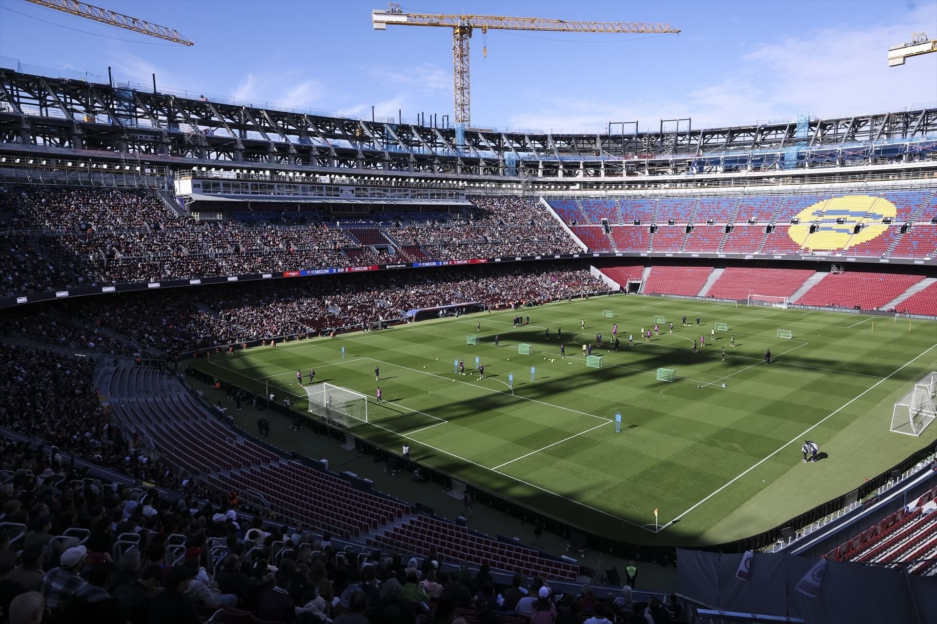  Entrenamiento del Barça en el Spotify Camp Nou antes de la visita del Athletic Club.