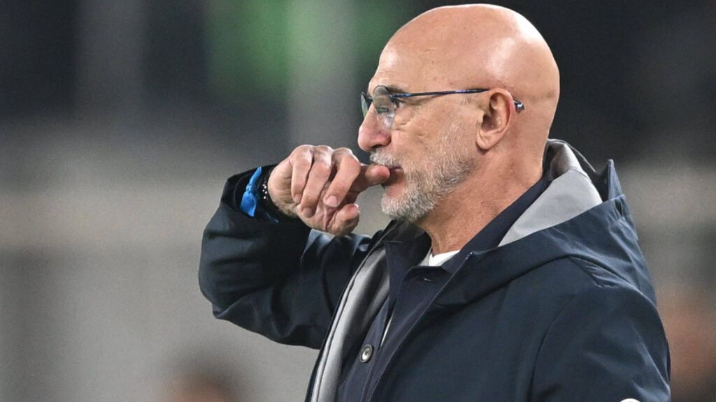  Luis de la Fuente, durante el partido ante Georgia