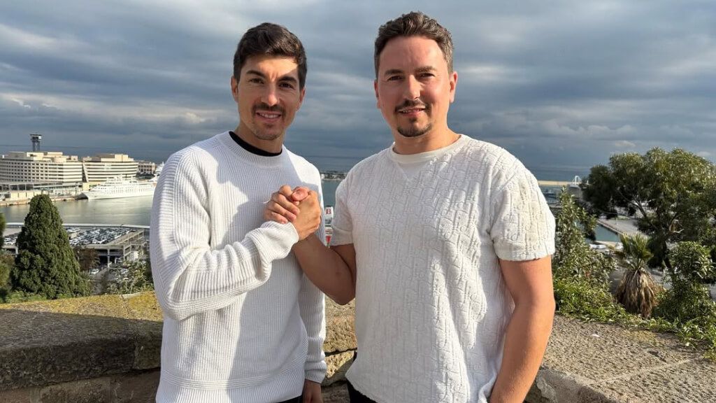 Maverick Viñales y Jorge Lorenzo, juntos para 2026.2