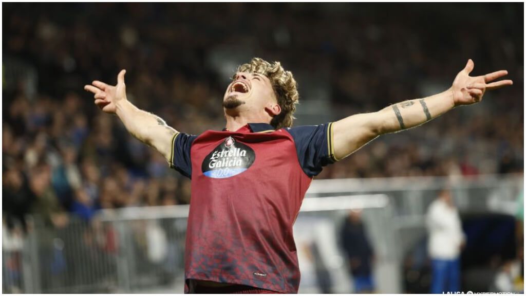  Mario Soriano celebra el gol ante el Zaragoza. (LaLiga)