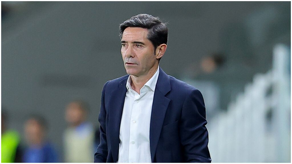 Marcelino, durante el partido frente al Pafos. (EFE)