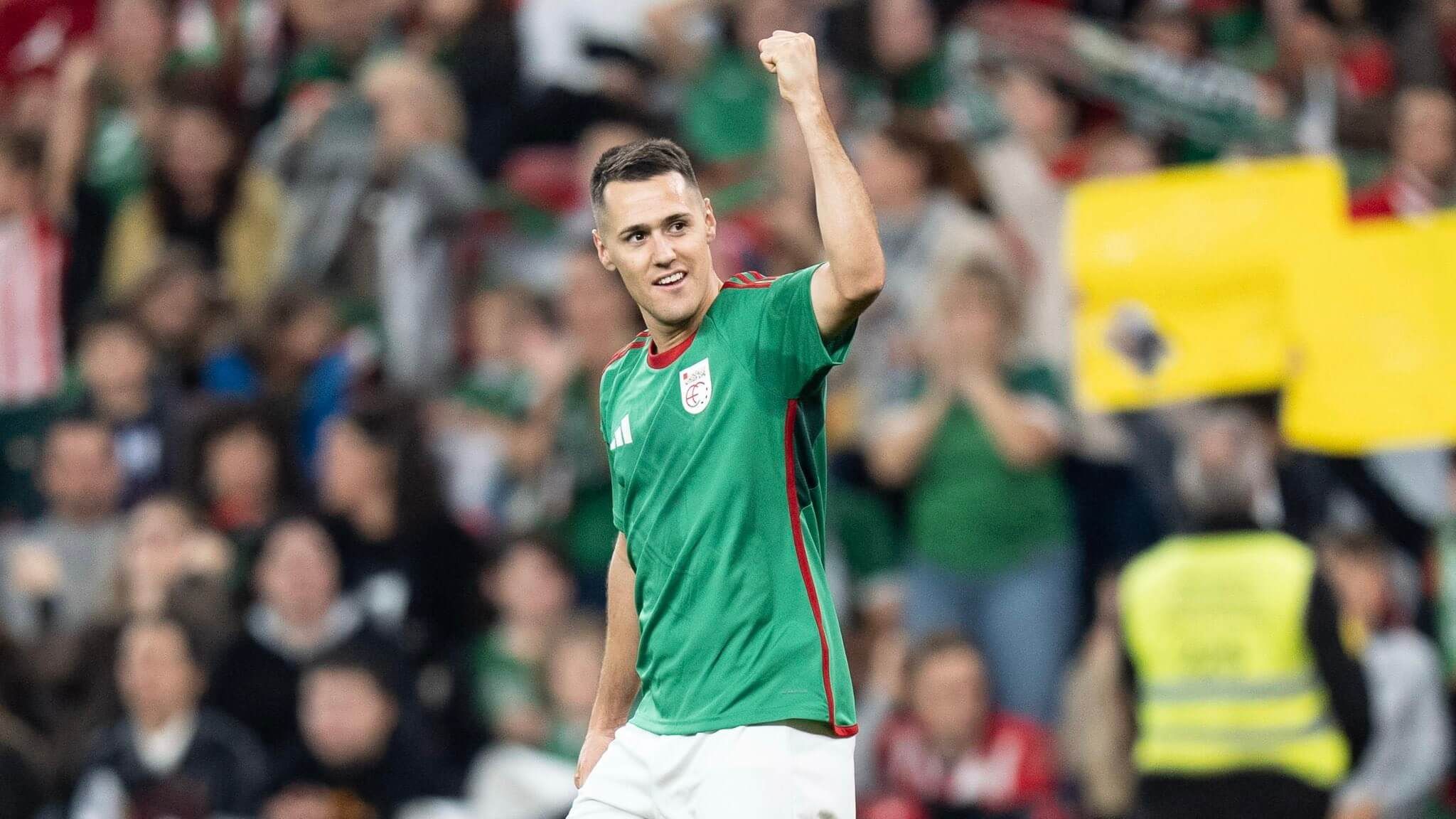 Urko Izeta celebra un gol con la selección de Euskadi a Palestina en San Mamés.