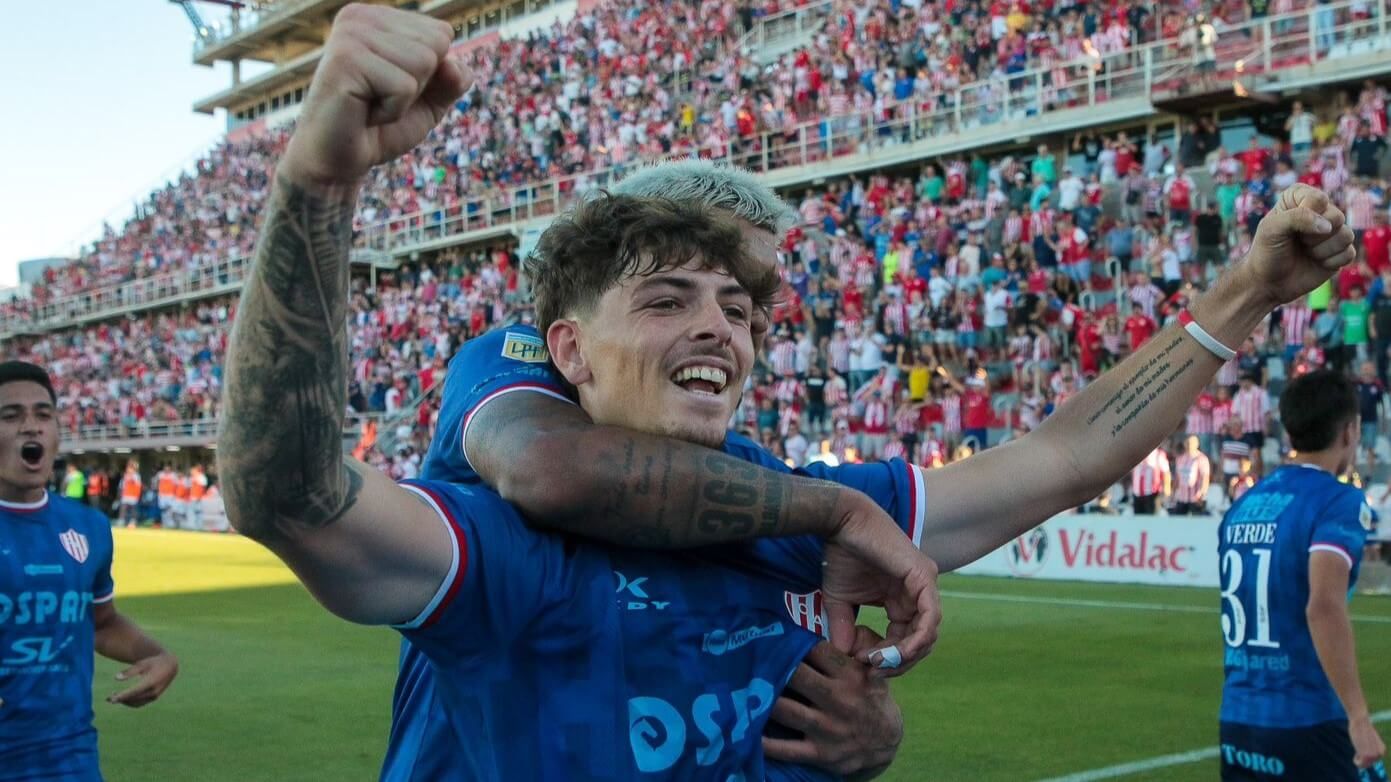 Jerónimo Dómina, delantero del Club Atlético Unión (Foto: @clubaunion).