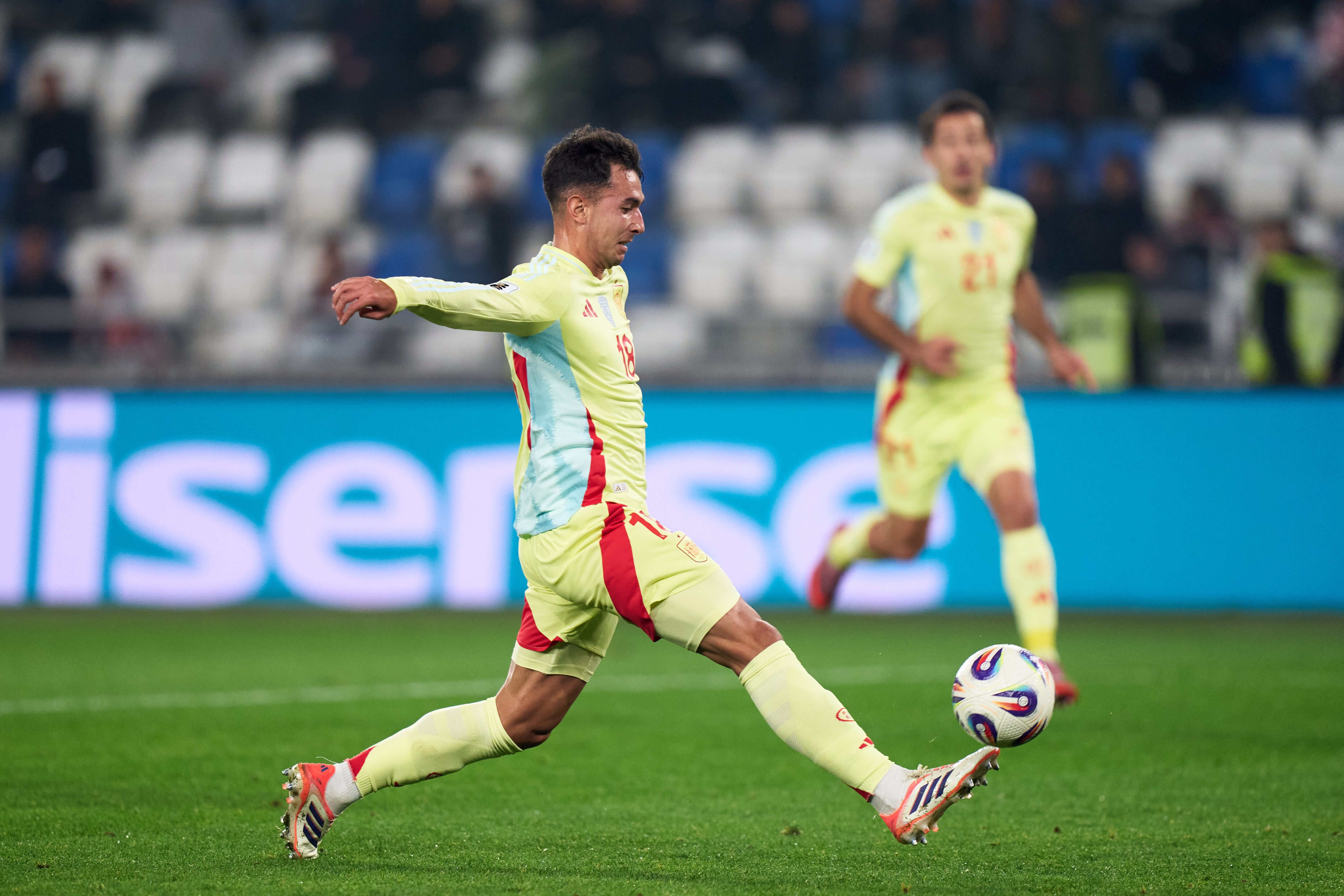  Martín Zubimendi marca gol en el Georgia-España.