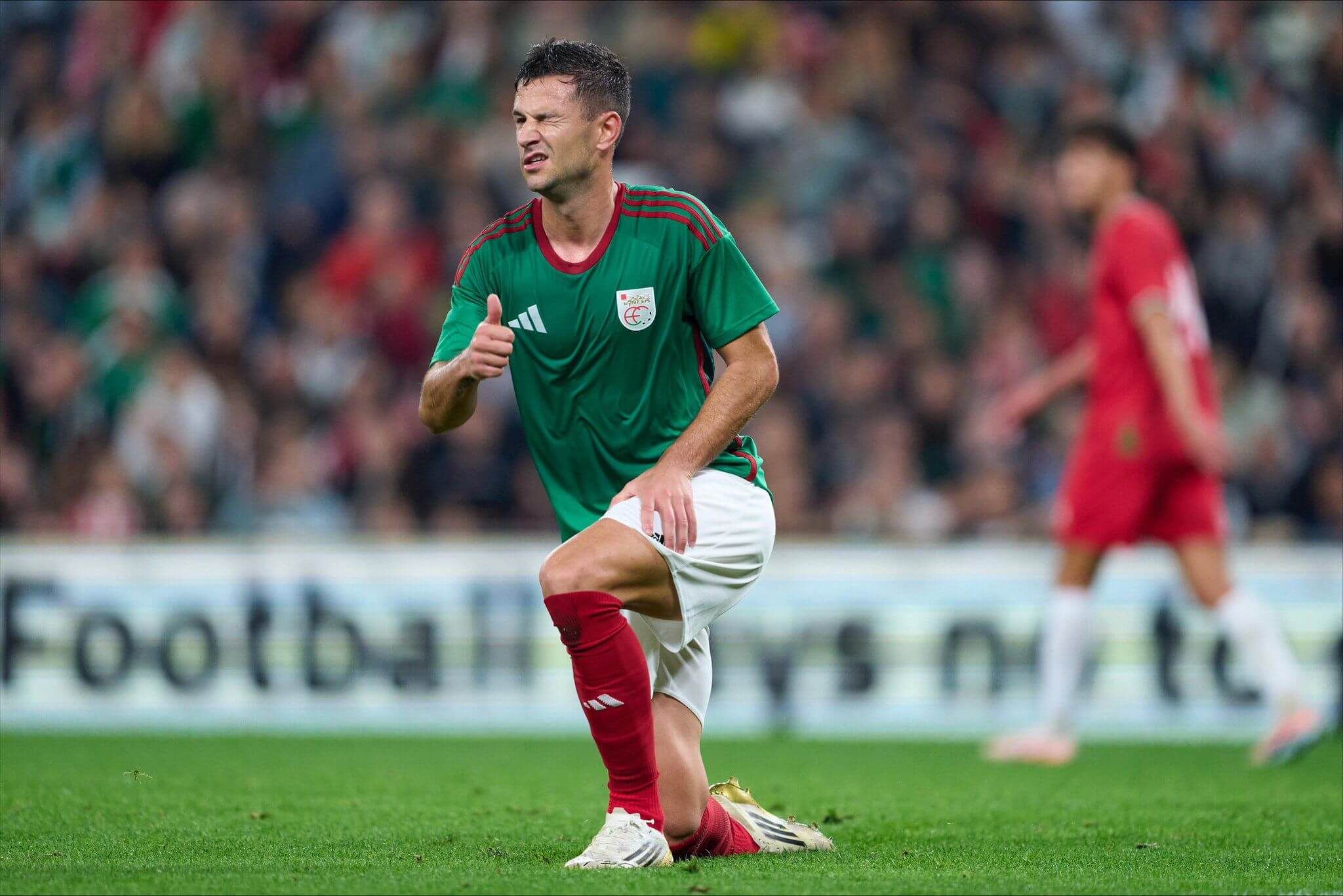  Gesto de Gorka Guruzeta jugando con Euskadi ante Palestina en San Mamés.