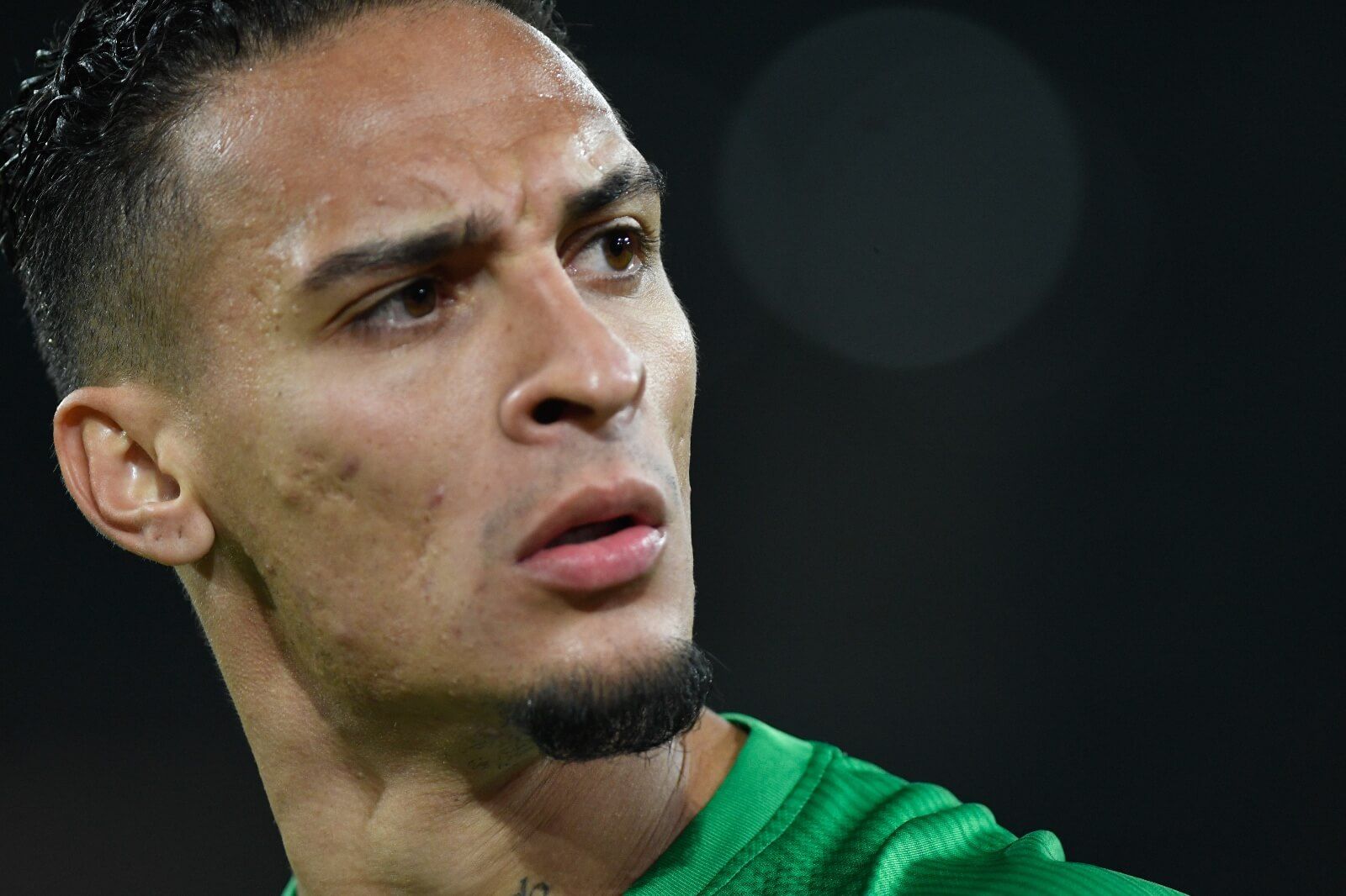  Antony, ante el Lyon.