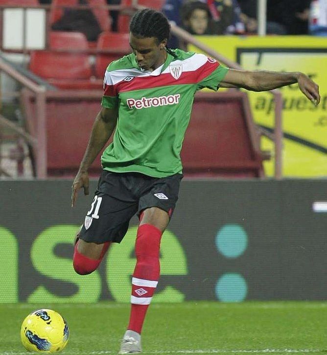 Jonas Ramalho, con la camiseta del primer equipo del Athletic Club en la etapa en Bilbao de Marcelo Bielsa.