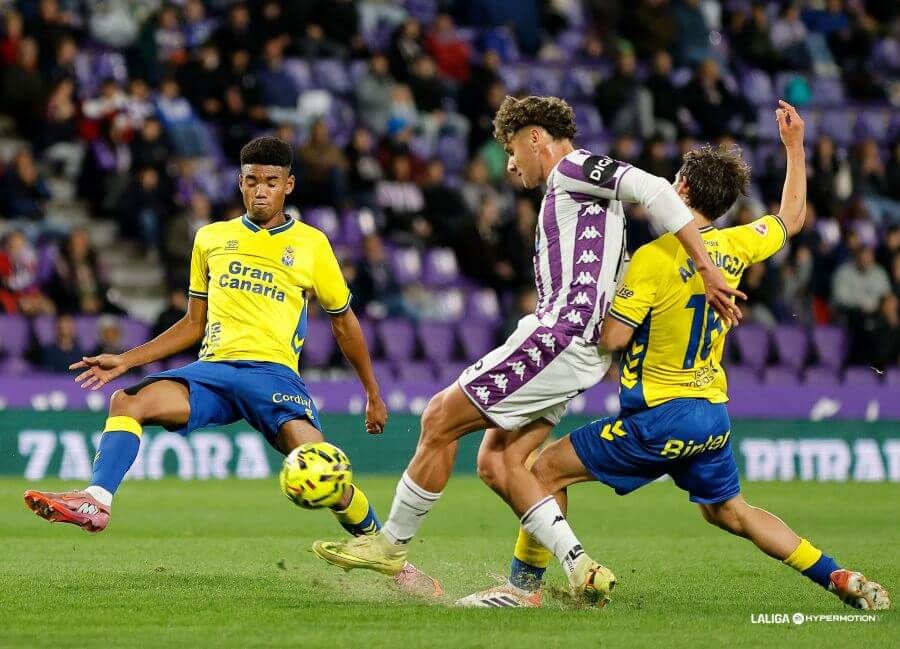  Jorge Delgado, ante Las Palmas en Zorrilla.