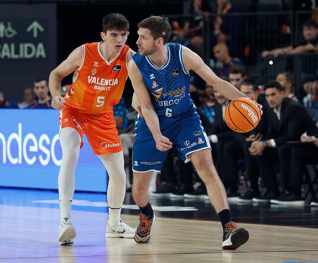  Valencia Basket vece cómodamente San Pablo Burgos