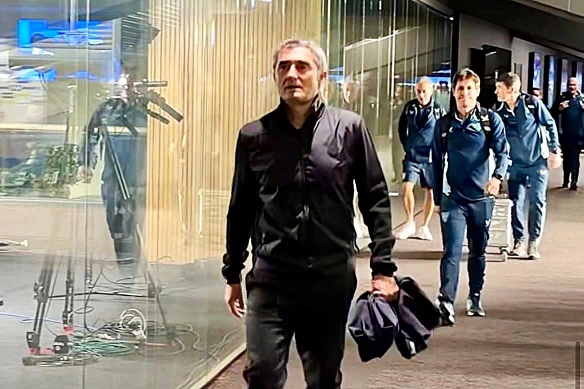  Ernesto Valverde llega serio al derbi con la Real Sociedad en Anoeta.