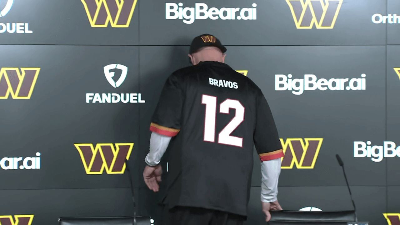  Dan Quinn con la camiseta de Madrid Bravos (ElDesmarque)