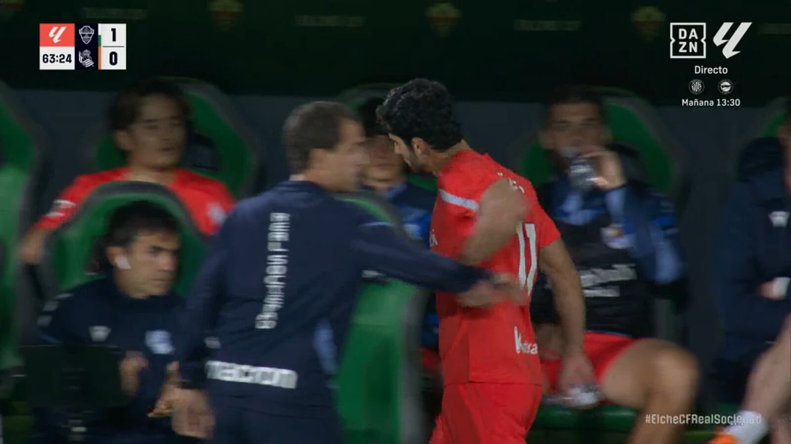 El cambio de Goncalo Guedes. (DAZN)