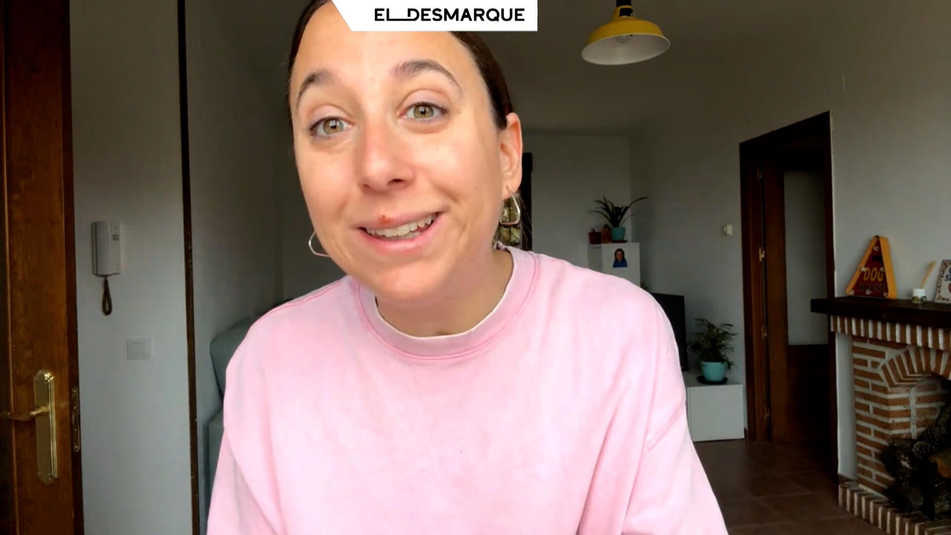 Lucia ()@lucialovesromeo) en la entrevista en ElDesmarque Stream.