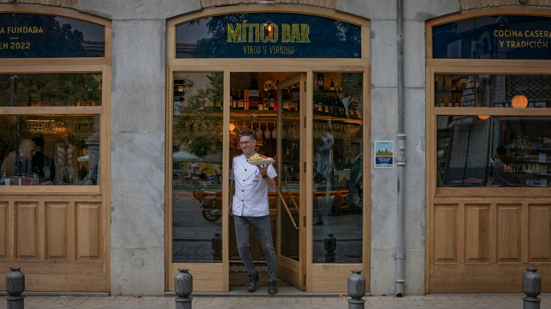 Mítico Bar, en Granada Mítico Bar, en Granada