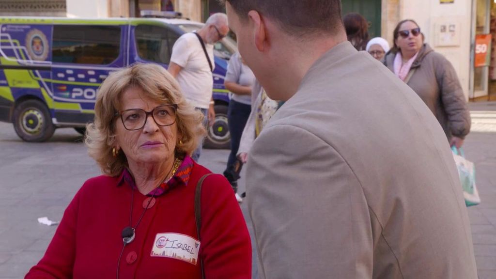 Una mujer de 68 años toma una firme decisión ante su hartazgo por vivir sola: "Lo llevo fatal"