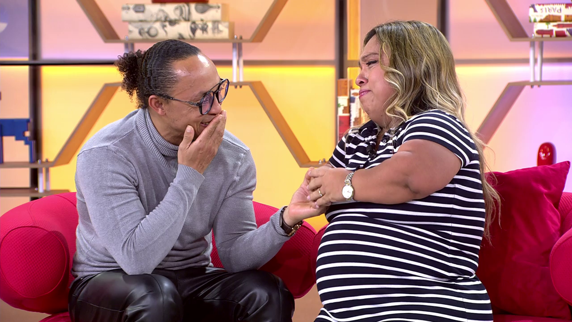 El emotivo reencuentro entre dos primos después de años