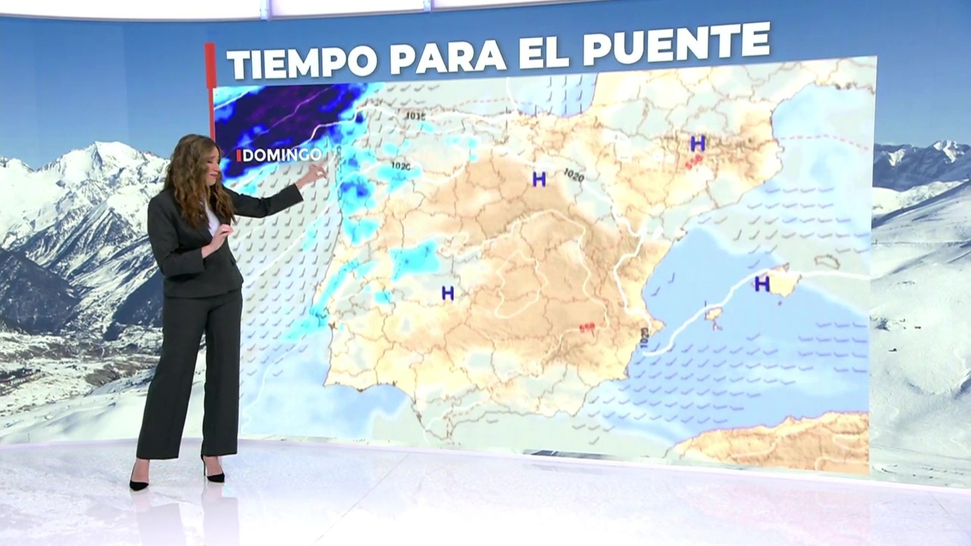 El puente de la Constitución se presenta soleado en gran parte del país