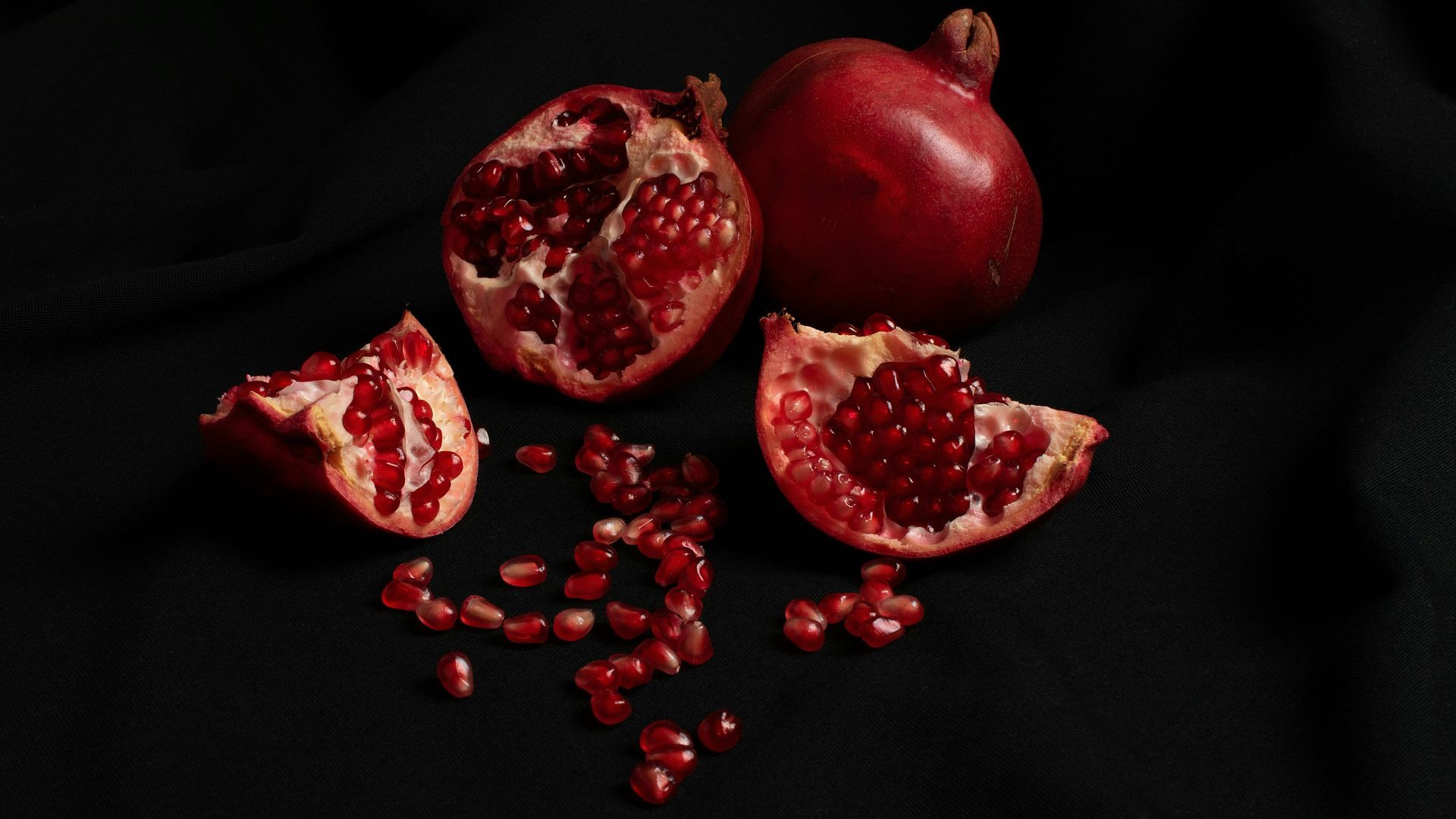 La granada, una de las frutas más populares en el otoño y el invierno