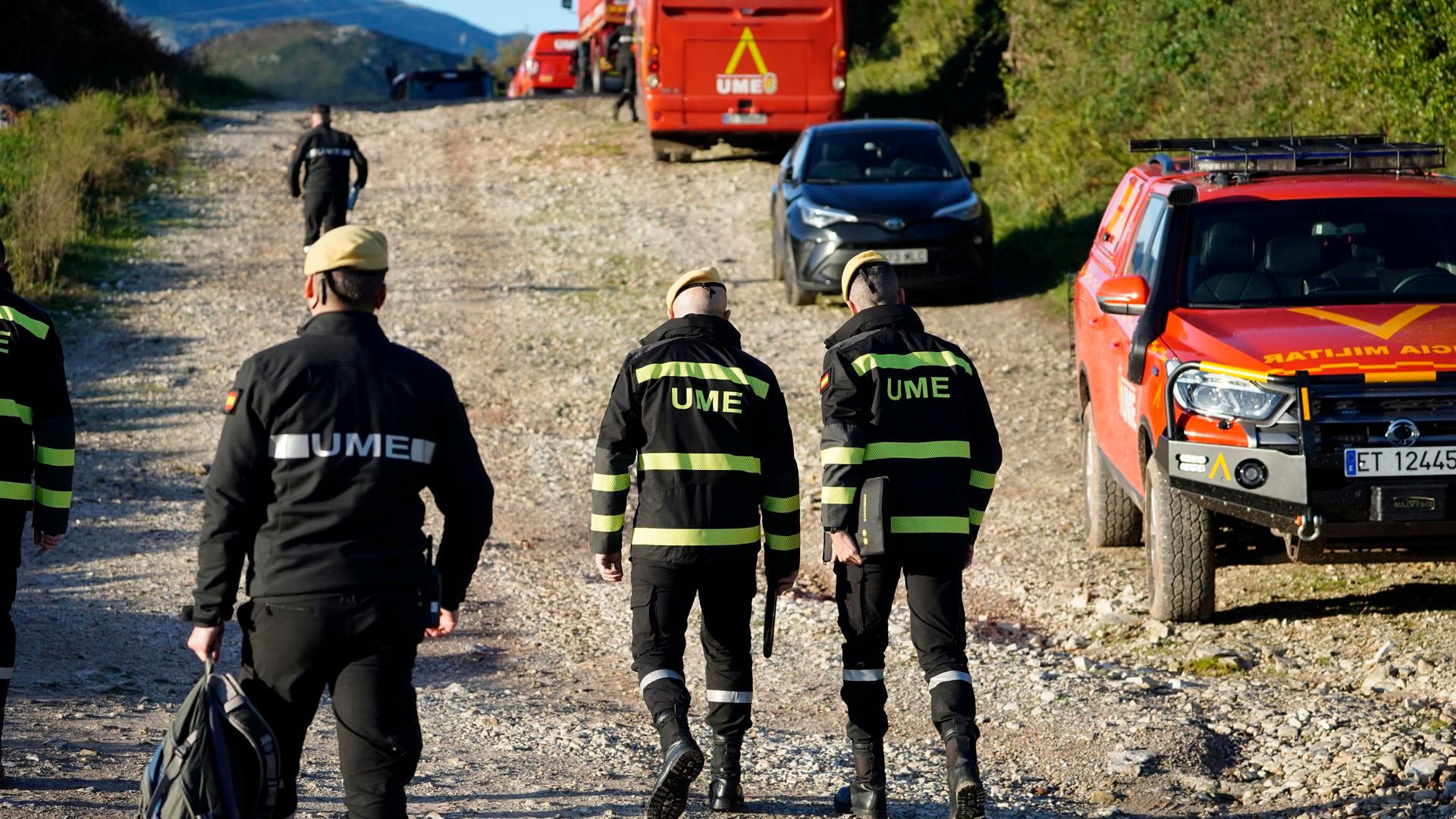 La UME busca en una balsa minera de Asturias los cuerpos de una mujer y su bebé desaparecidos en León en 1987