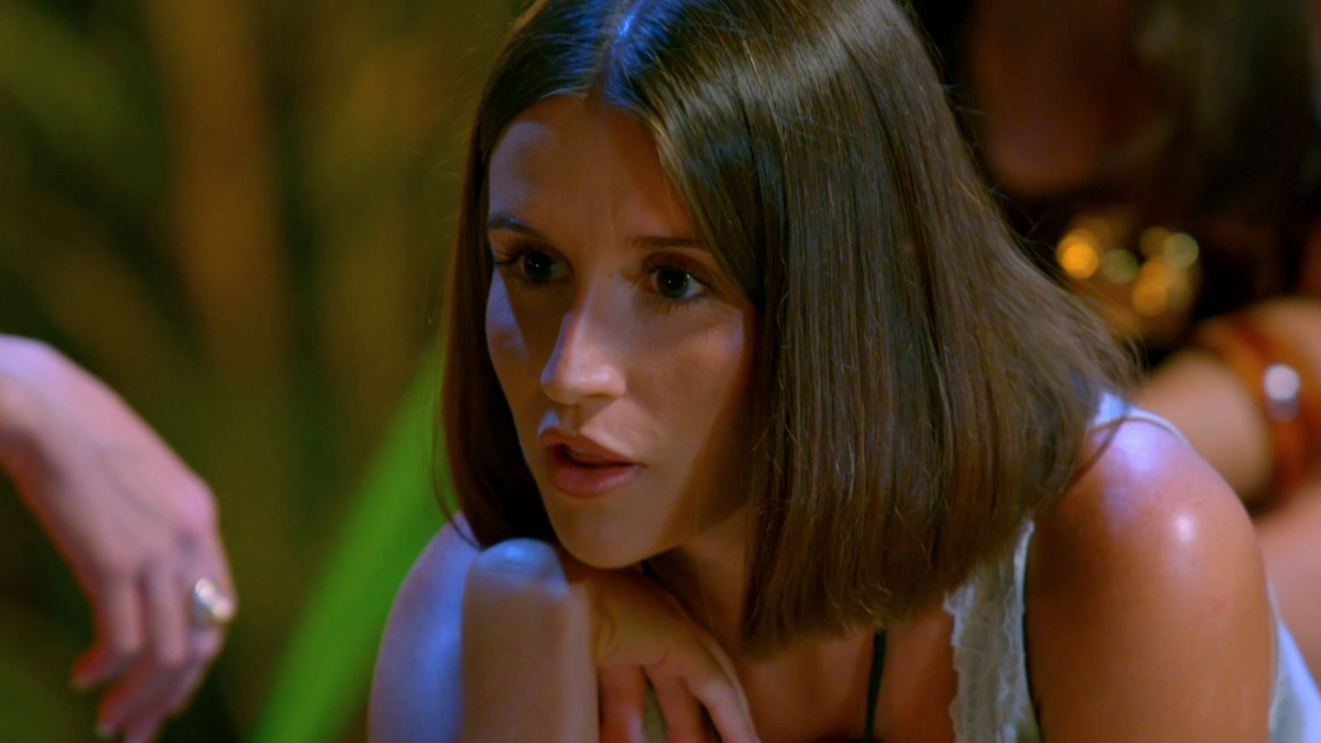 Sandra Barneda, al ver la reacción de Sandra en la hoguera: "Nos conocemos ya y estás reteniendo lo que sientes"