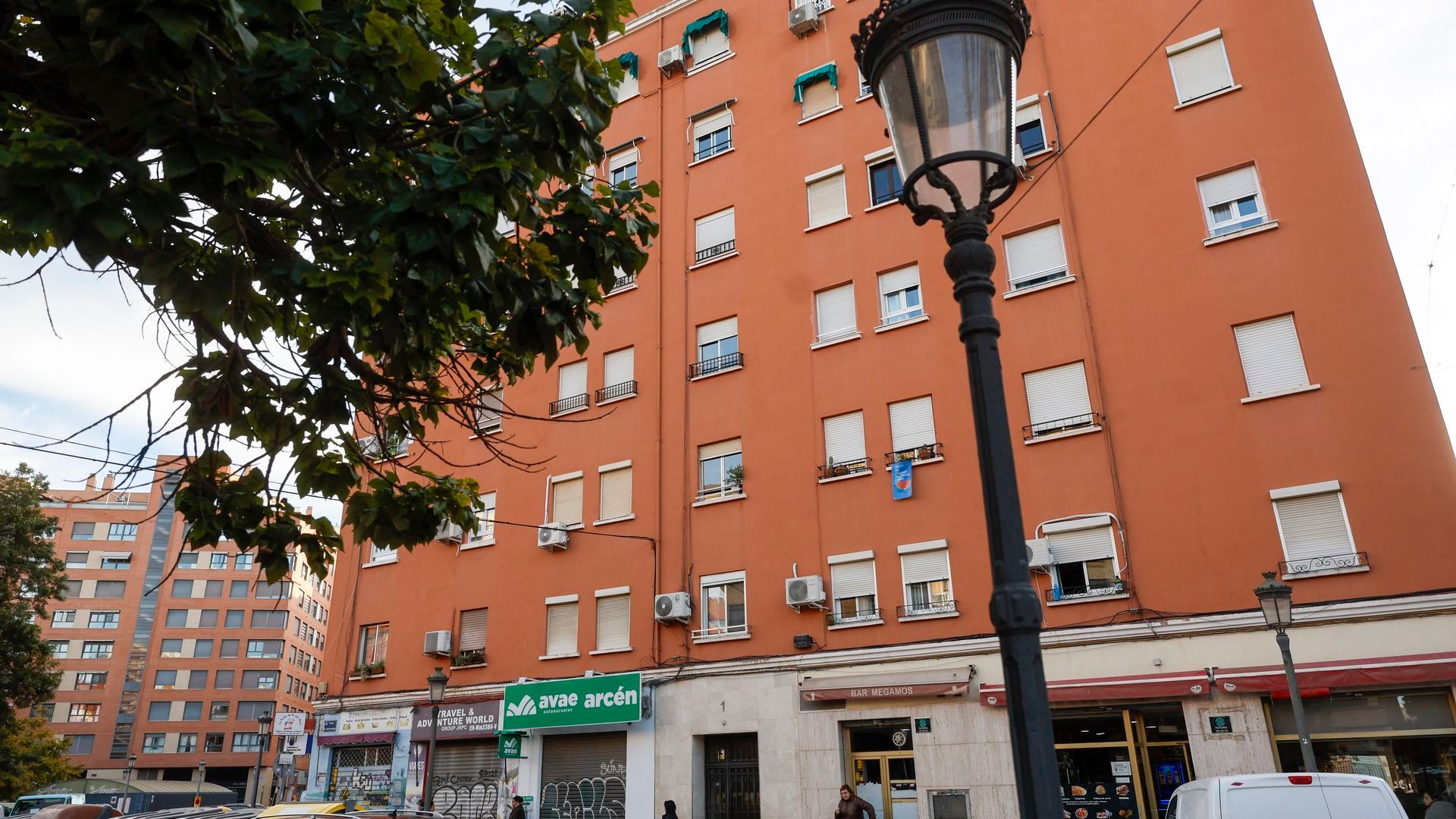 Detenido tras matar a golpes a su compañero de piso en València