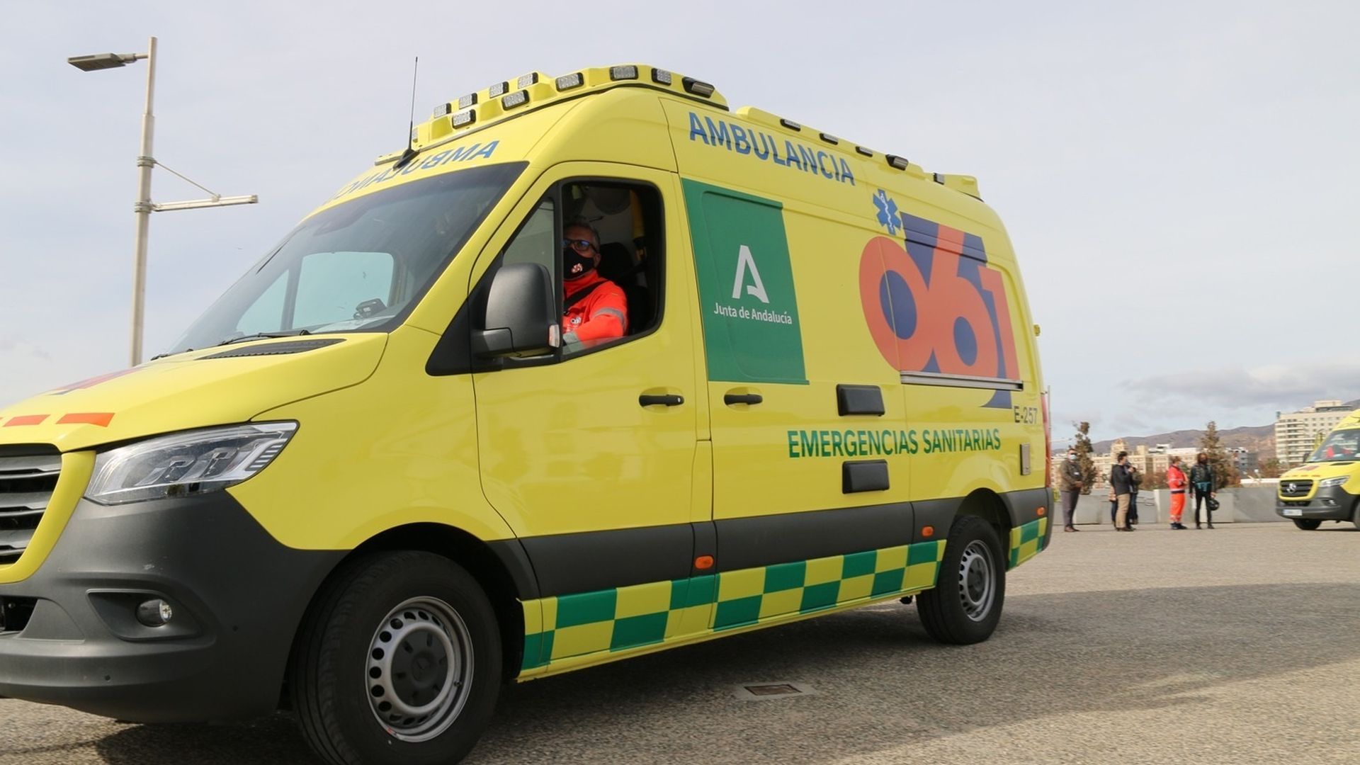 EuropaPress_6871541_ambulancia