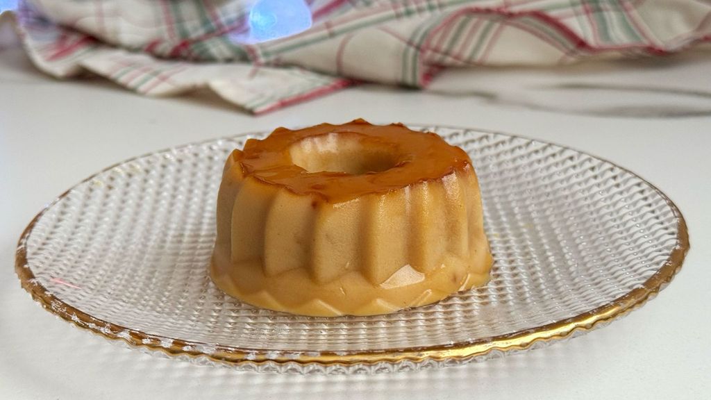 Flan de turrón vegano sin leche ni huevos: igual de rico para disfrutarlo esta Navidad