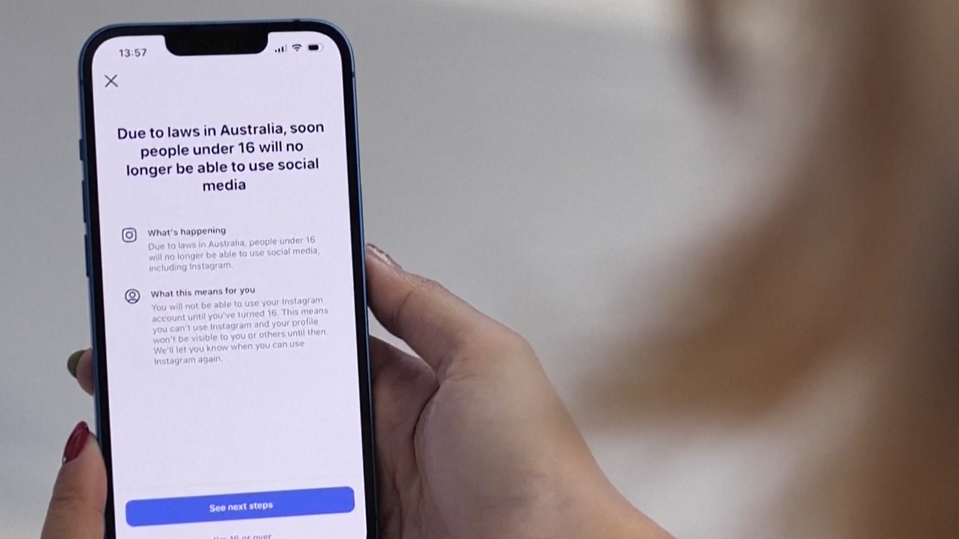 Notificación a los usuarios de Instagram sobre la nueva política de Redes Sociales y menores de 16 años en Australia Notificación a los usuarios de Instagram sobre la nueva política de Redes Sociales y menores de 16 años en Australia