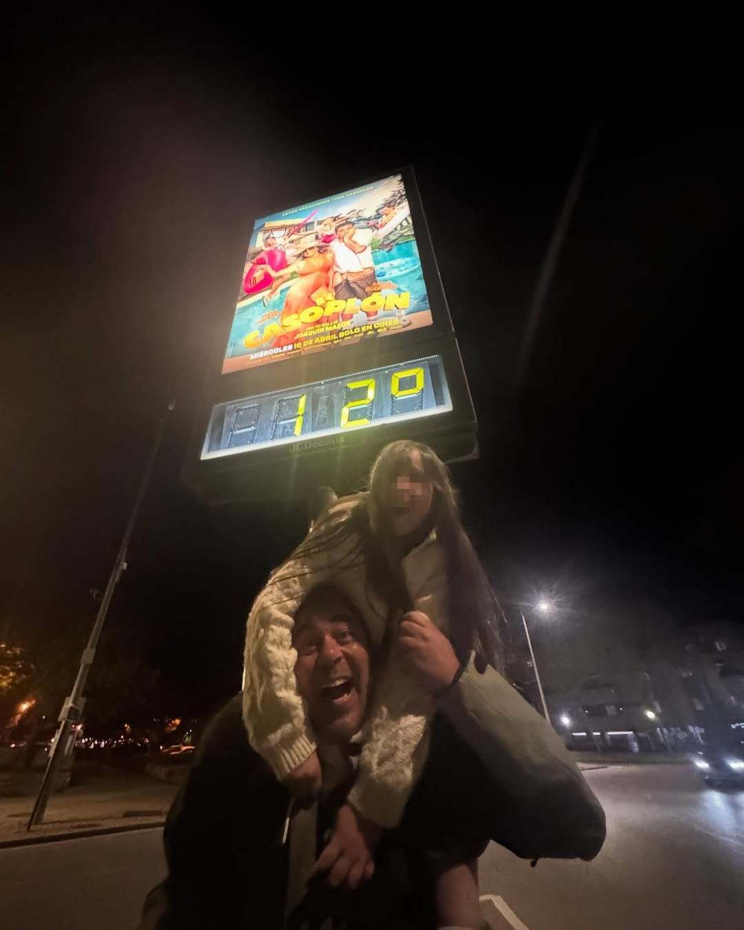 Pablo Chiapella con su hija Valentina en una imagen de redes sociales