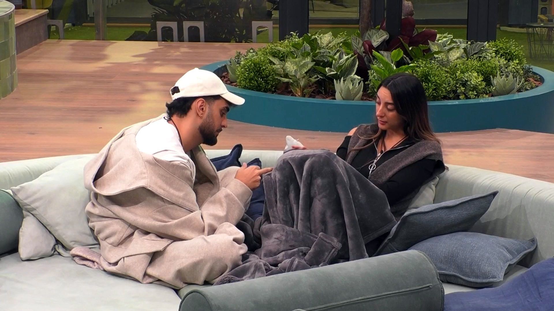 Quili sincerándose con Paula