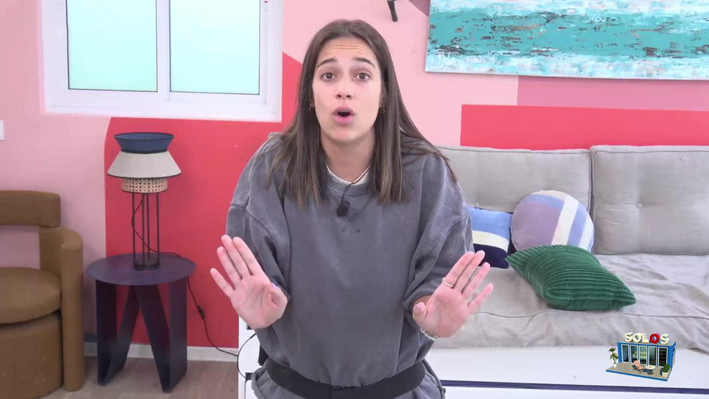 Sheila, muy enfadada por las declaraciones de Andreu y Paola: "No os quieren en ningún lado" Solos Sheila y Roberto Top Vídeos 291