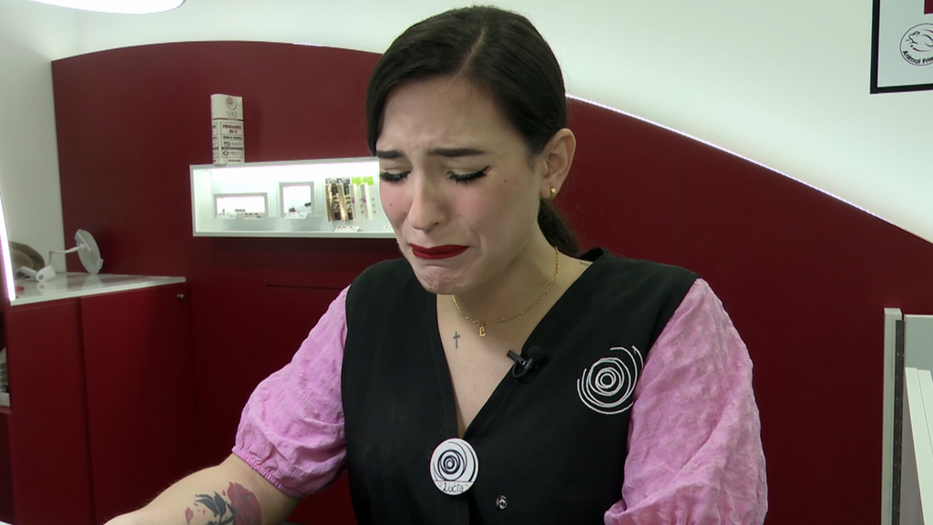 Lucía Peregrín se rompe al hablar de la transfobia que sufrió de pequeña: "Mi padre me dijo que yo fui un castigo"