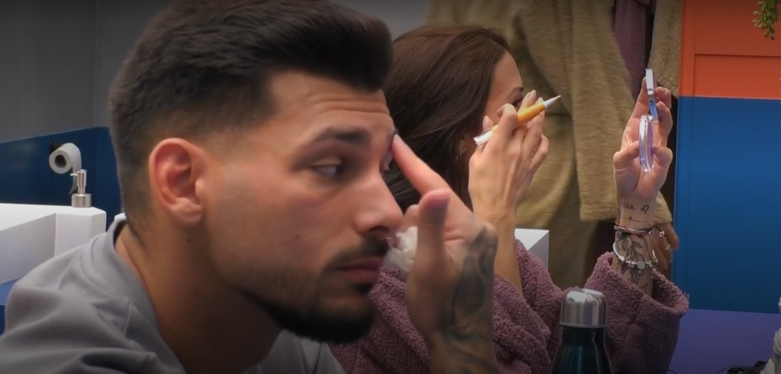 Jonay y Patricia arreglándose