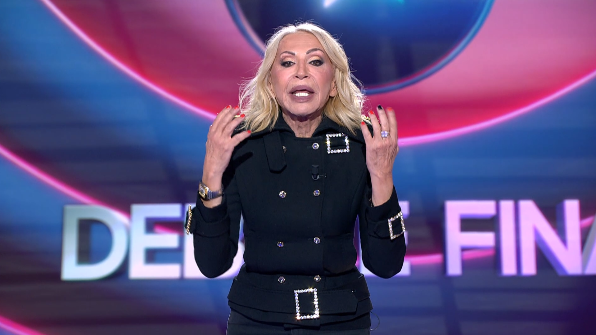 Laura Bozzo y Ion Aramendi intercambian los papeles en el debate final de 'Gran Hermano VIP': "Me he ido al baño un momento y me has quitado el puesto"