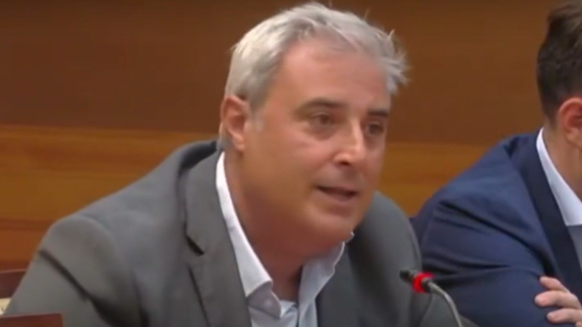 Los mensajes subidos de tono del secretario general de Torremolinos a una militante socialista: "Te pondría ahora de vuelta y media"