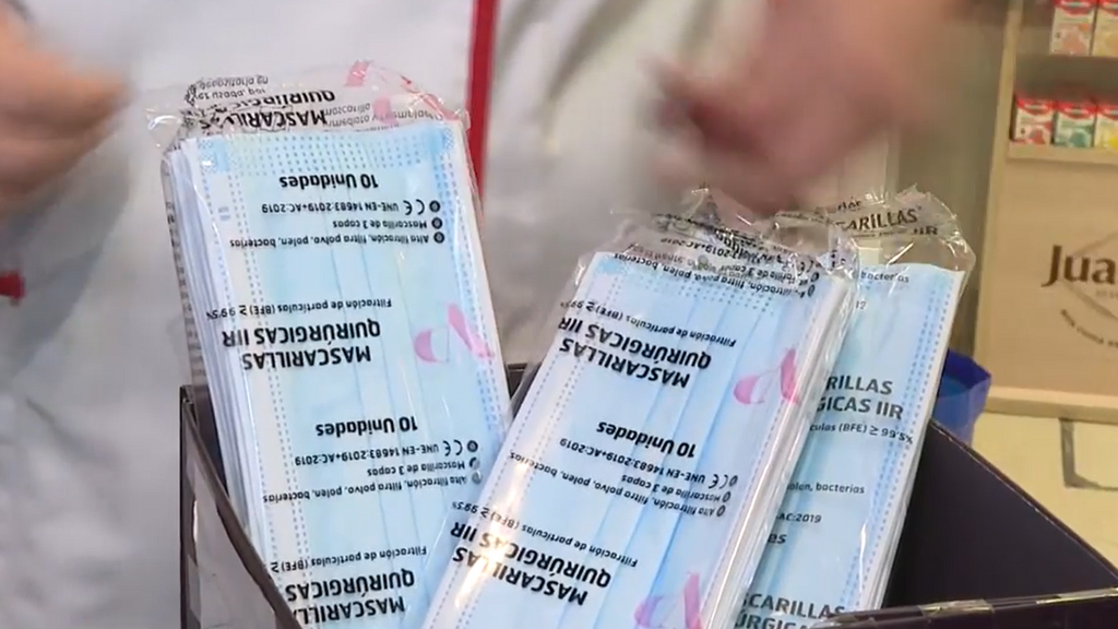 La gripe mete miedo: se dispara la venta de mascarilla y antigripales