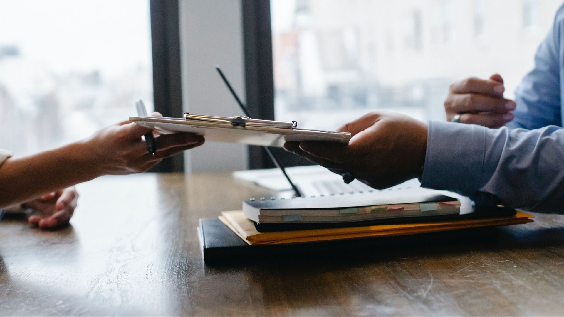 pexels sora shimazaki 5673502