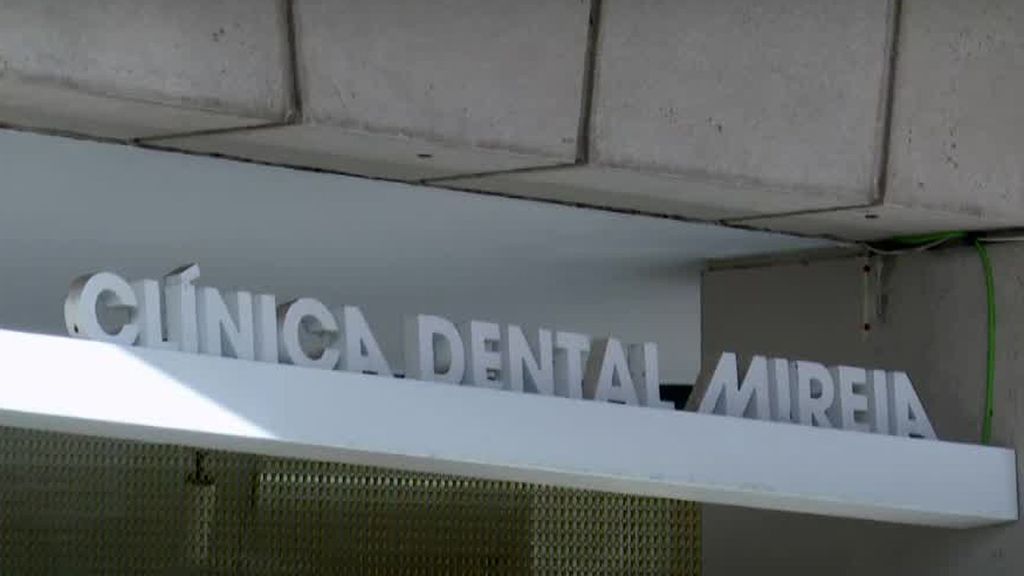 El anestesista detenido por la muerte de la niña de Alzira, acusado de homicidio y omisión del deber de socorro