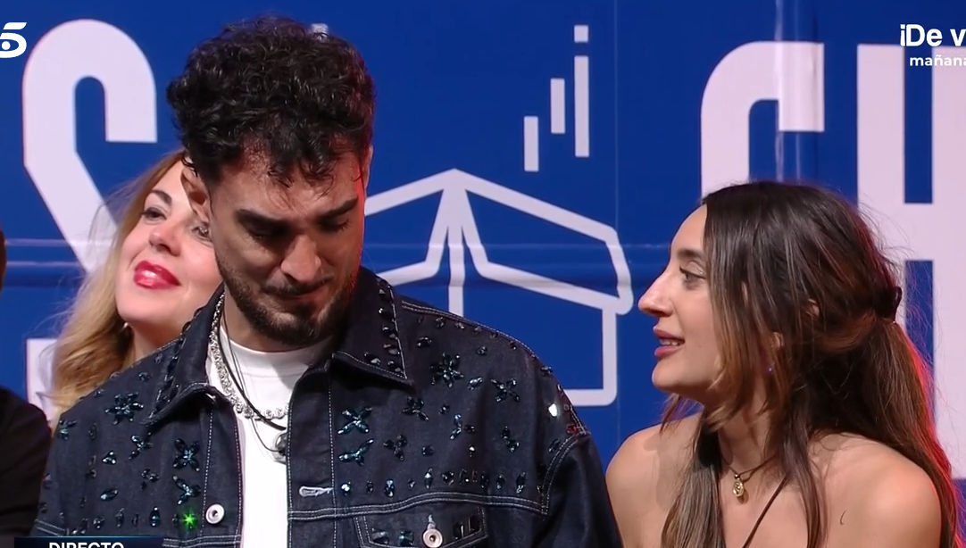 Aquilino se despide de Paula