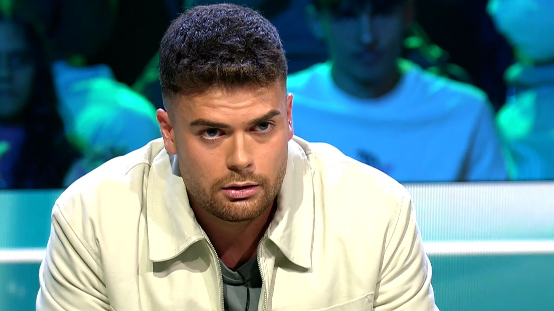 Darío reacciona a la traición de Cristina