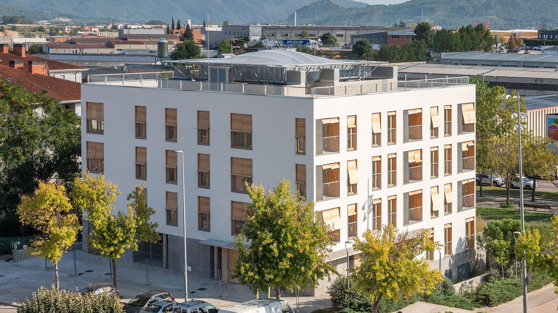 Edificio con 24 viviendas destinadas al alquiler asequible en Igualada, Barcelona